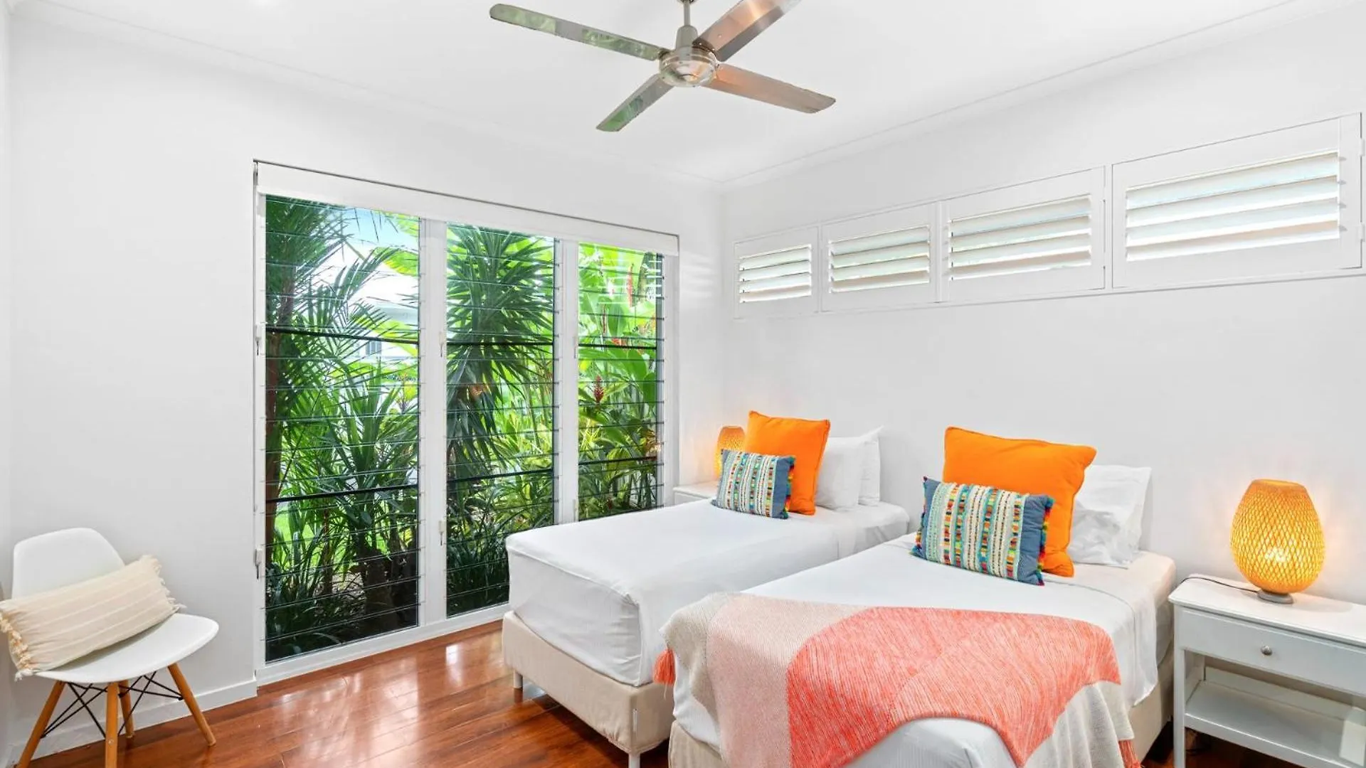 Belle Escapes - Namaste, Oasis In Palm Cove Villa Holiday home