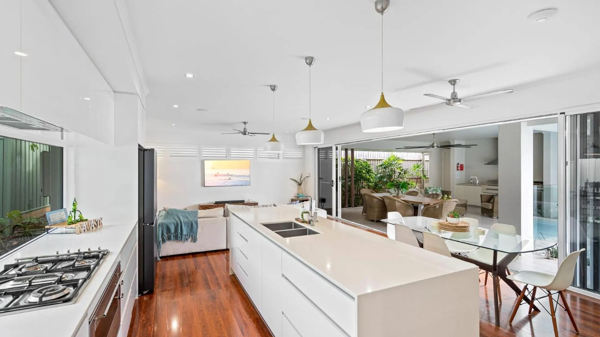 Belle Escapes - Namaste, Oasis In Palm Cove Villa